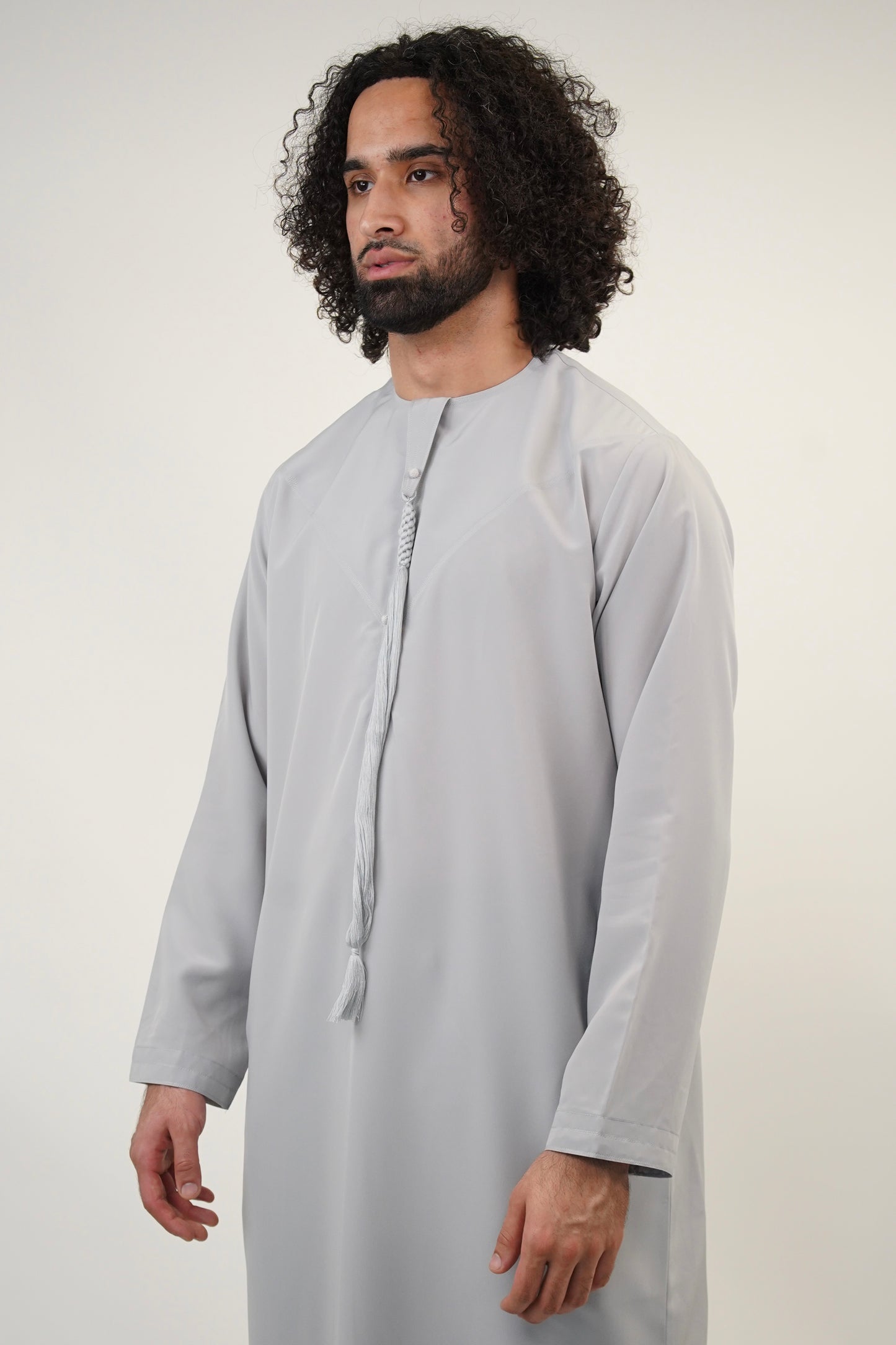 Premium Emirati Thobes