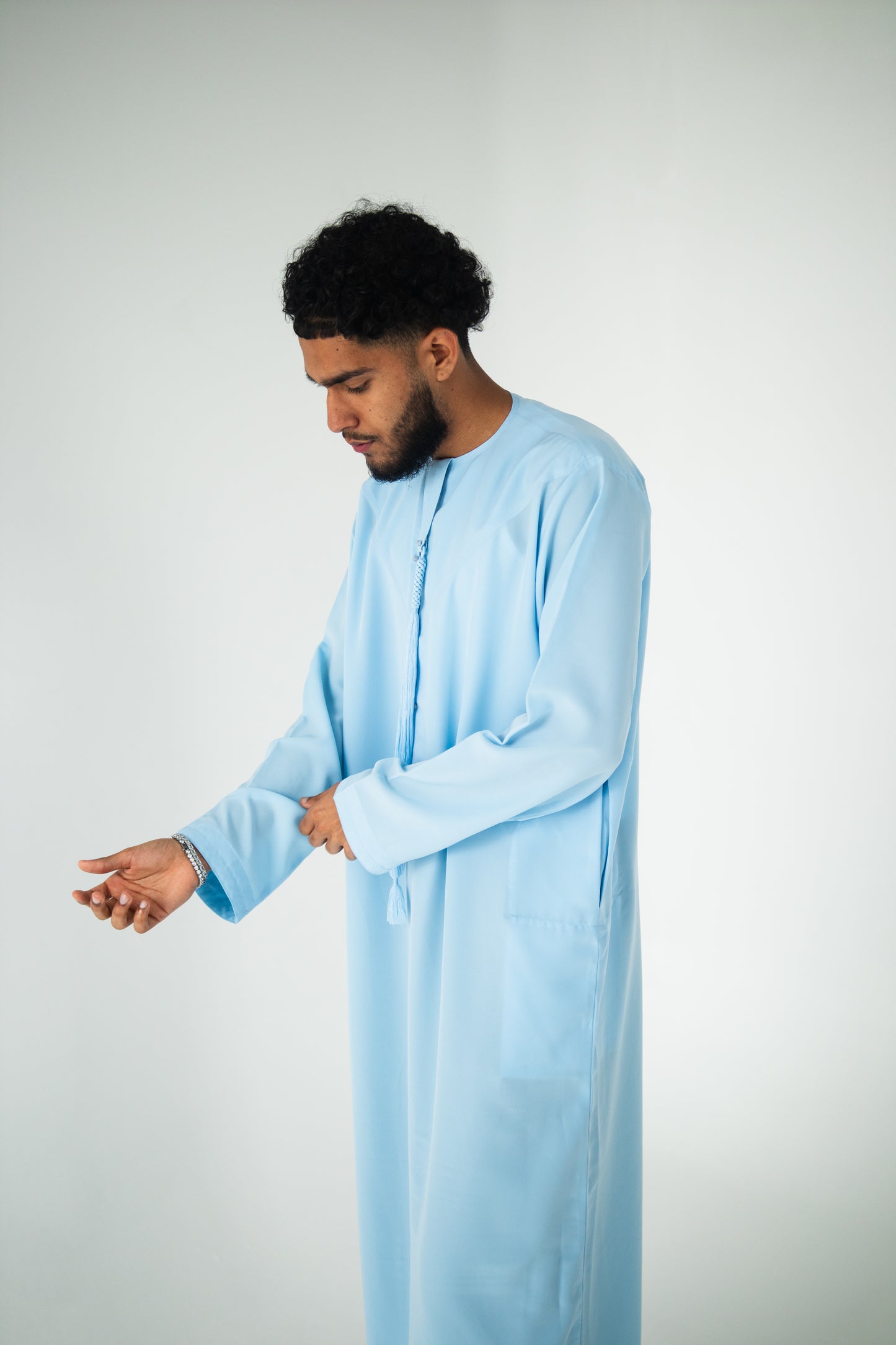 Soft Blue Emarati Thobe