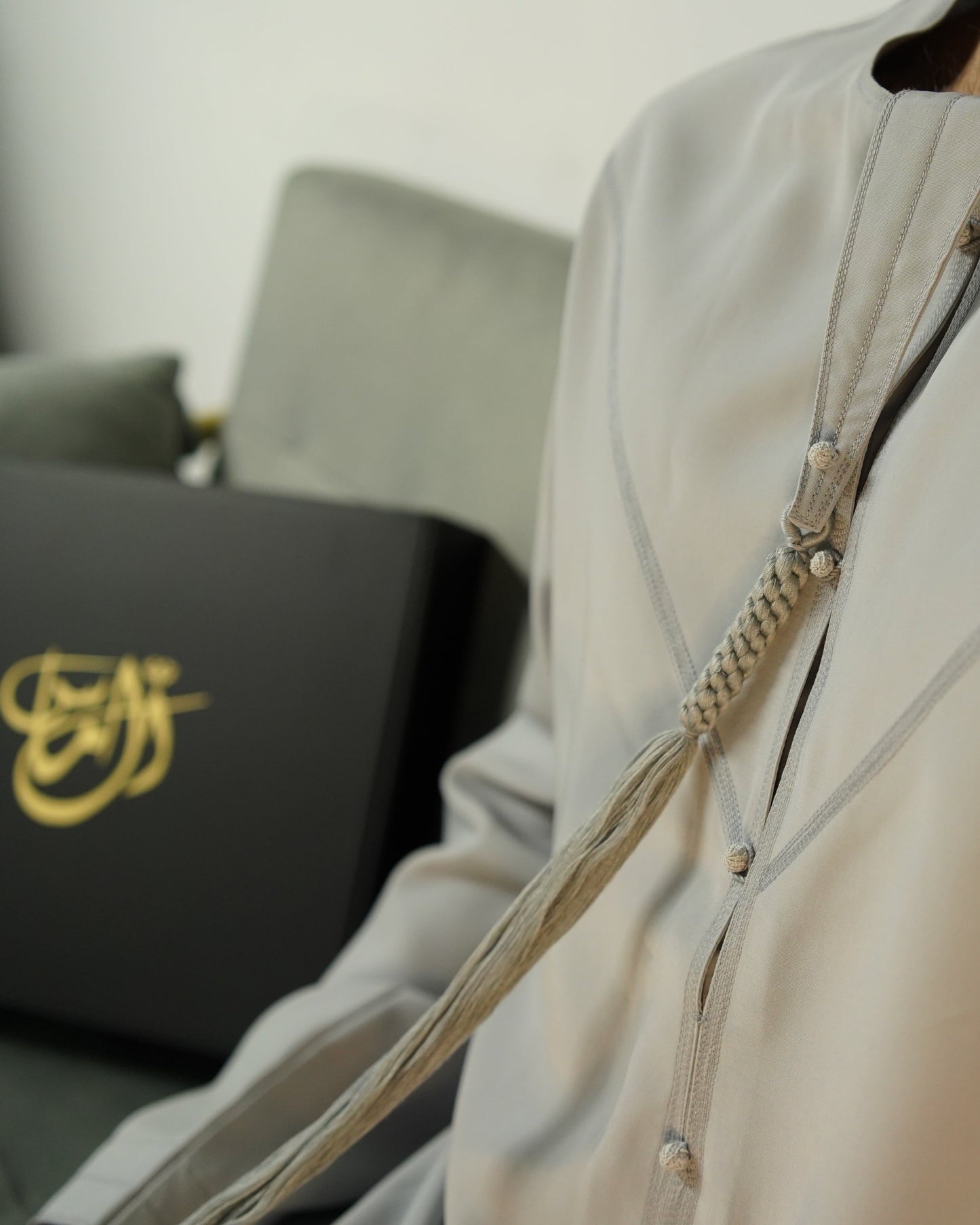 Nardo Grey Emarati Thobe