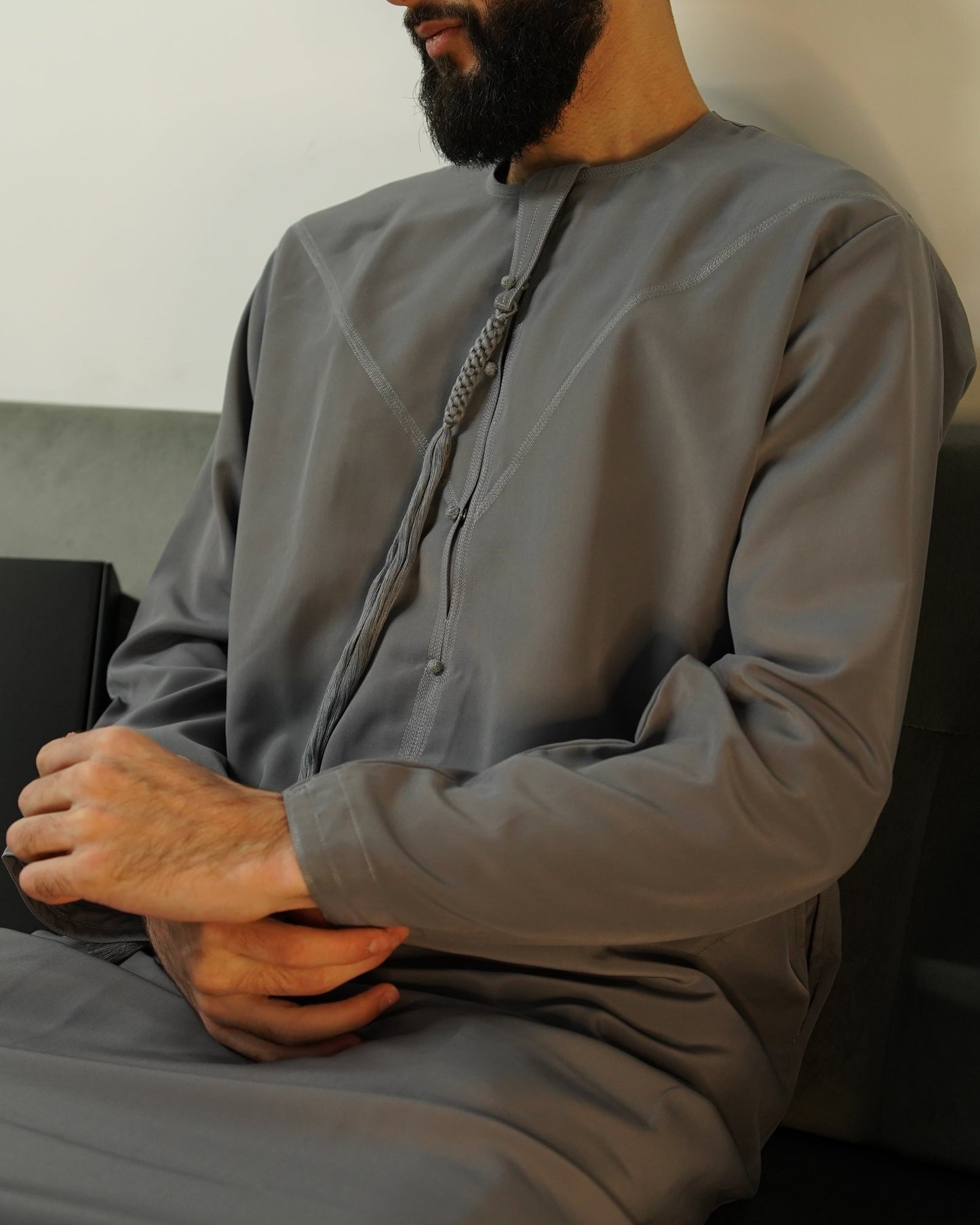 Ash Grey Emarati Thobe