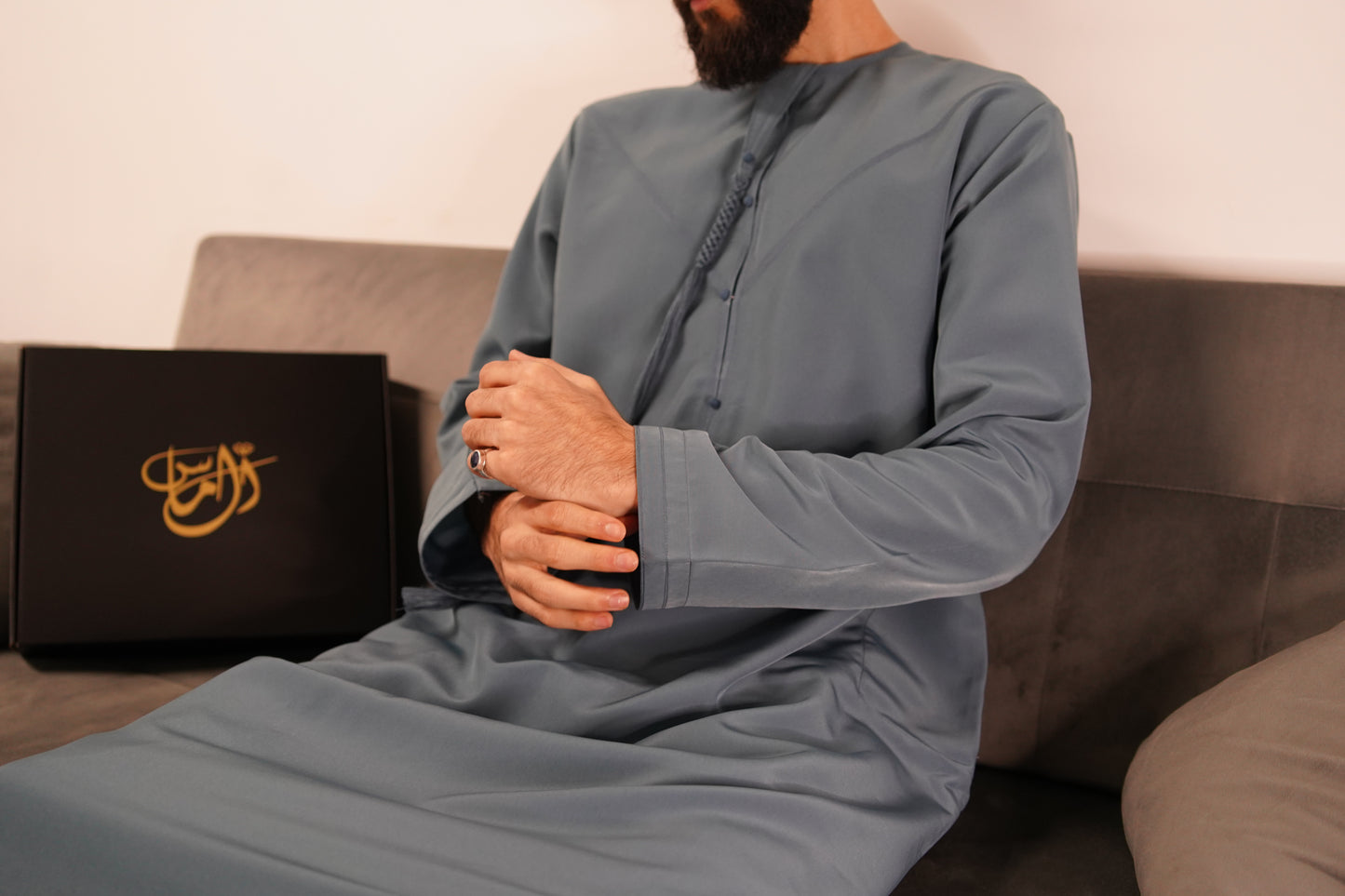 Emirati Thobes CLEARANCE