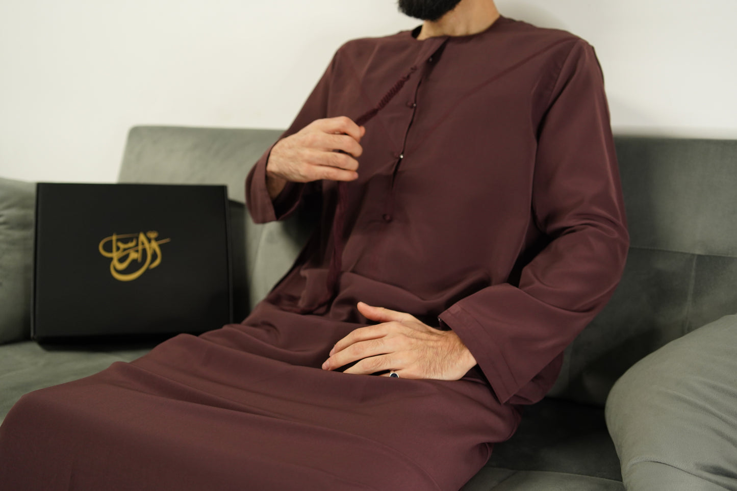 Emirati Thobes CLEARANCE