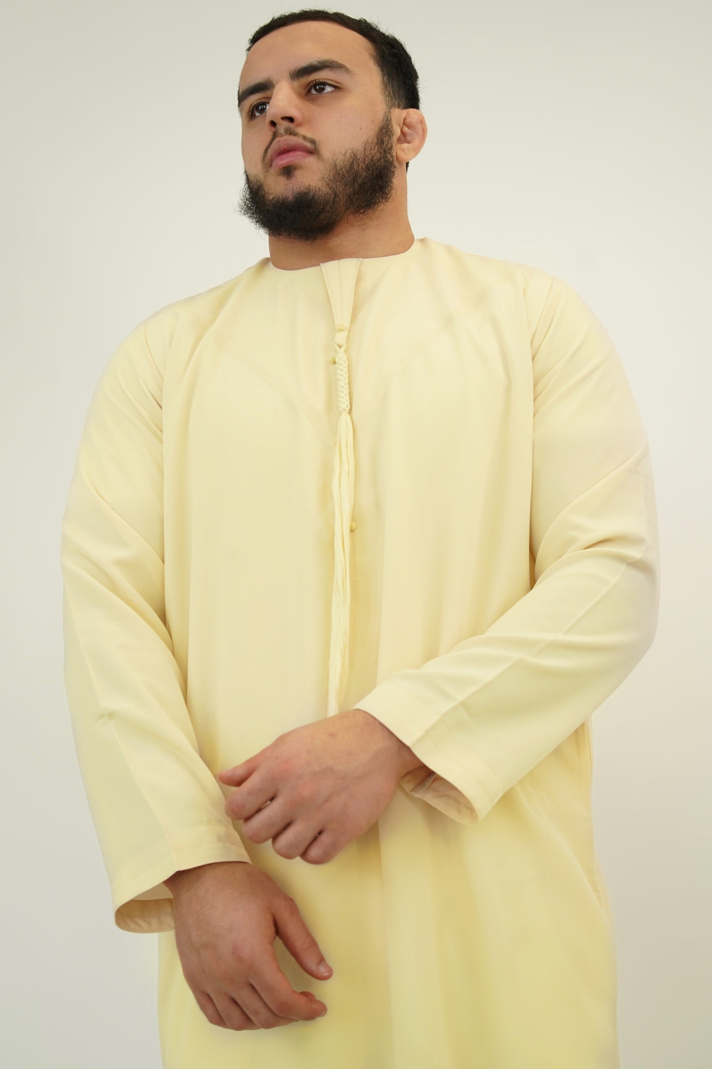 Premium Emirati Thobes