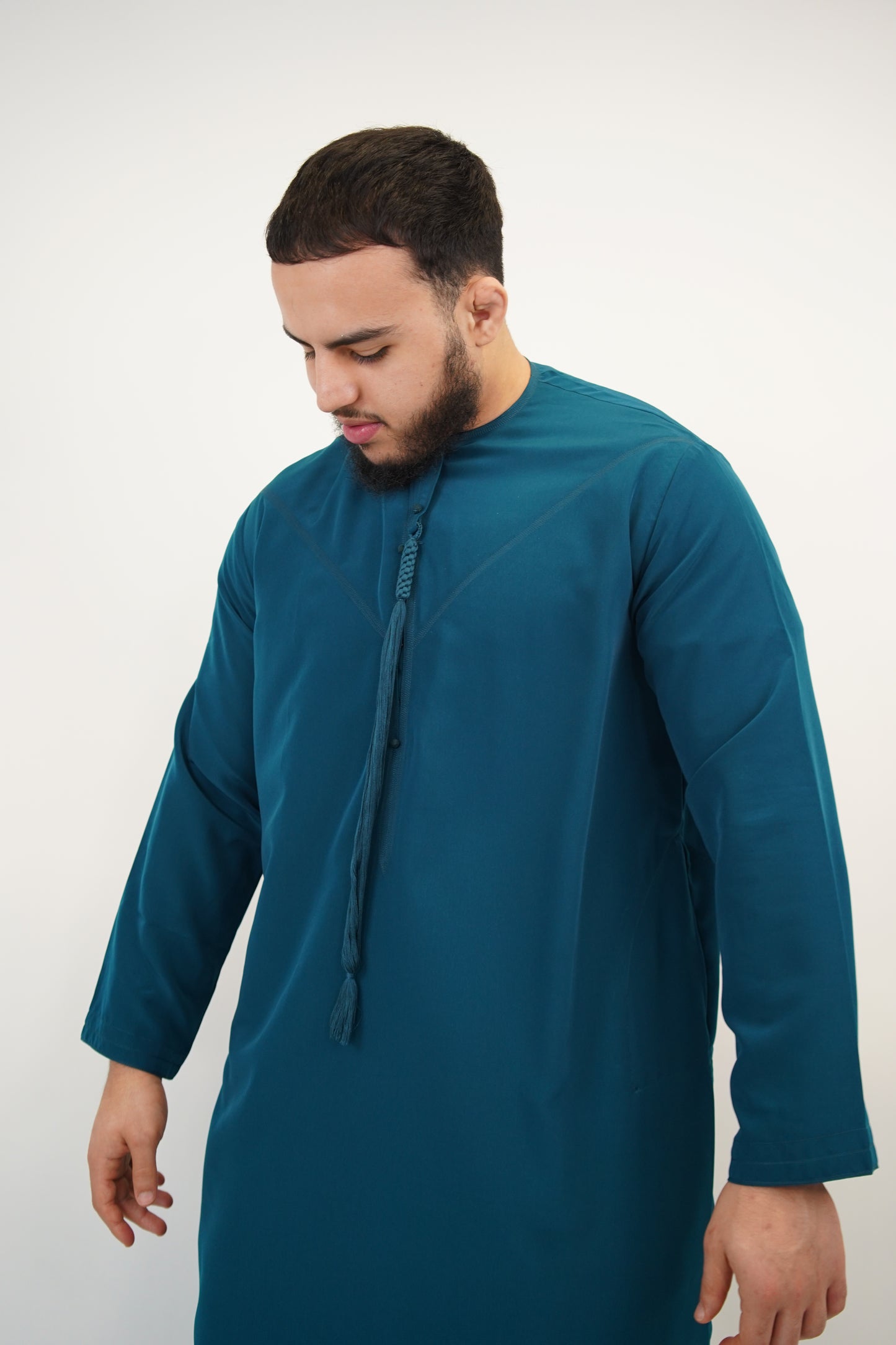 Premium Emirati Thobes