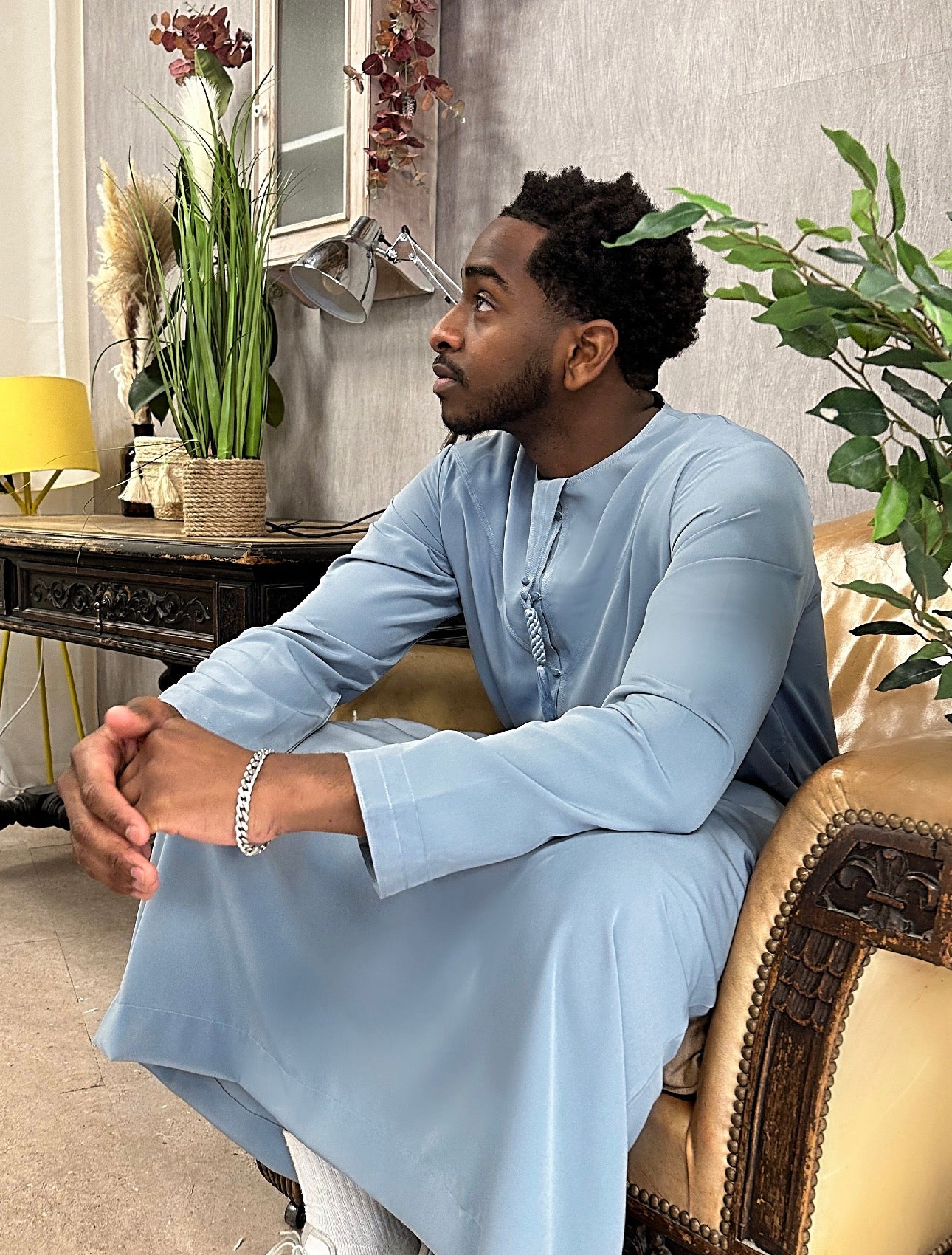 Premium Emirati Thobes '25