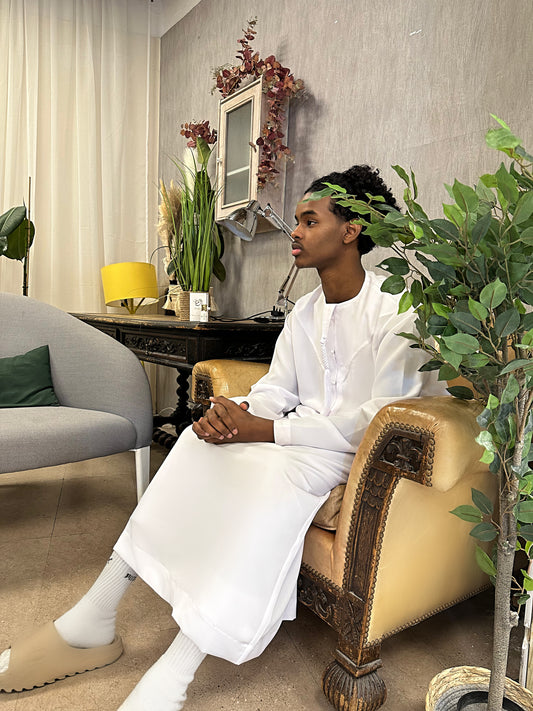 Premium Pearly White Thobe