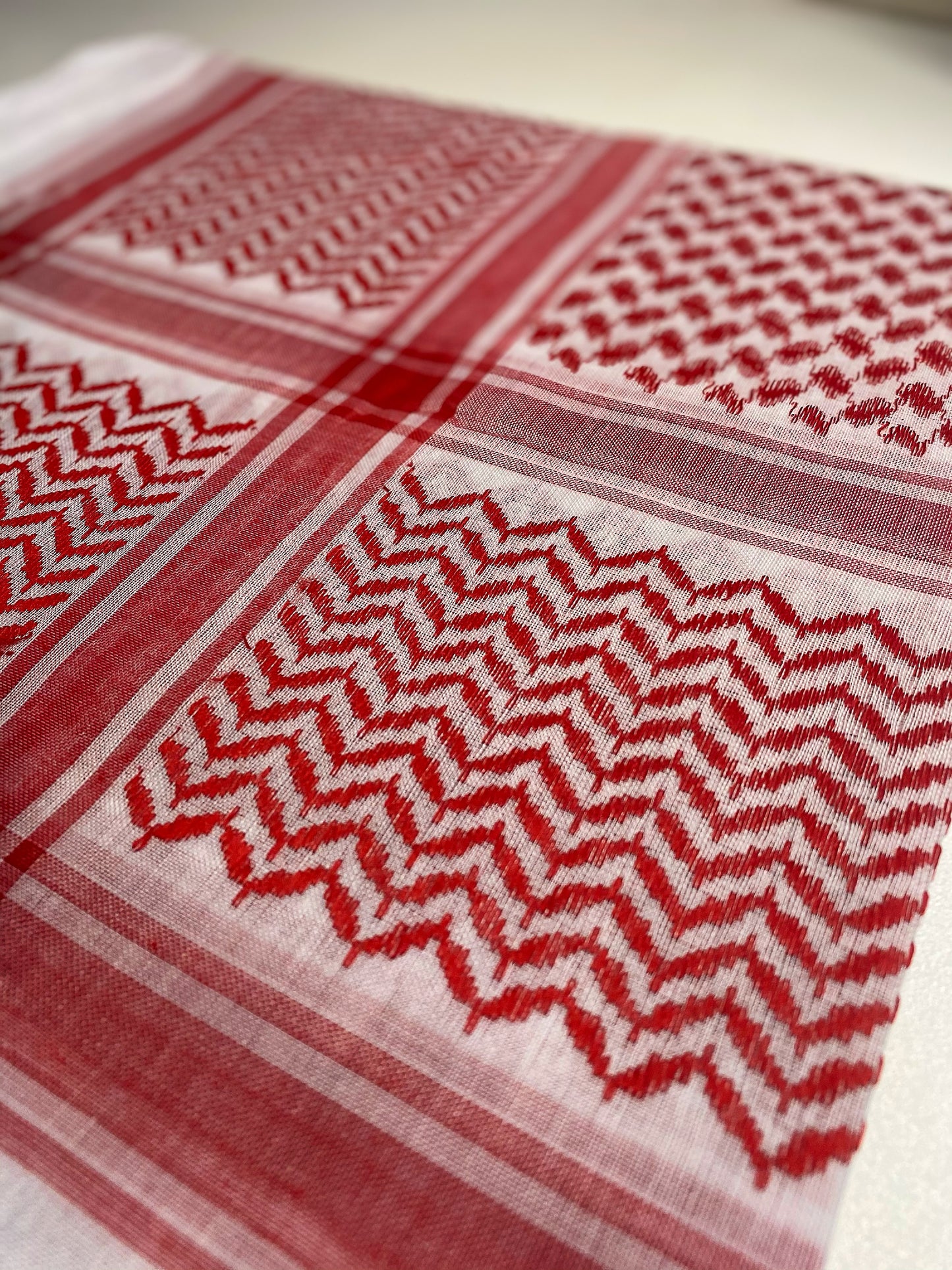 Red & White Scarf